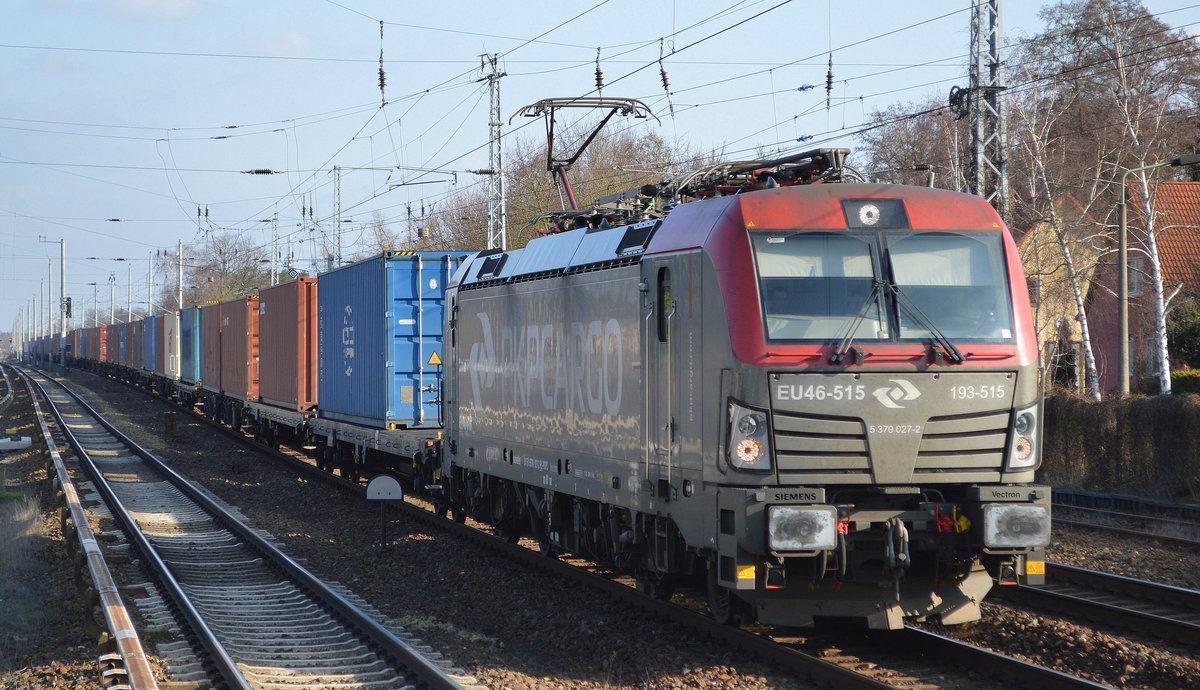 PKP CARGO S.A. mit  EU46-515  [NVR-Number: 91 51 5370 027-2 PL-PKPC] mit Containerzug aus Polen am 14.02.19 Berlin-Hirschgarten.
