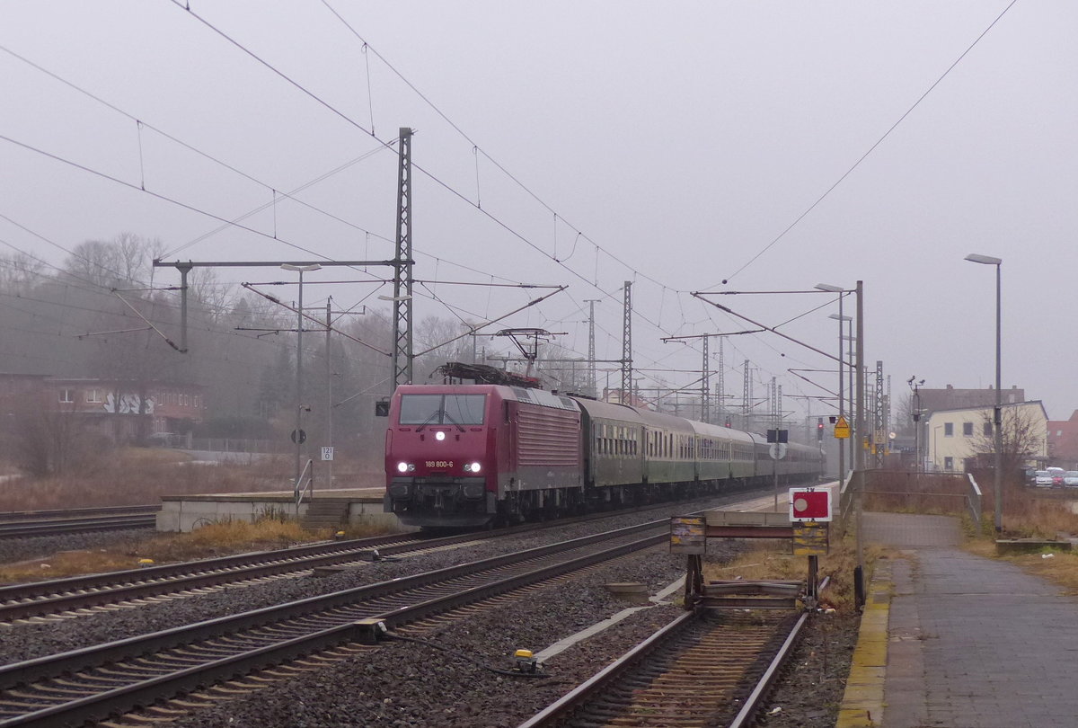 PRESS 189 800-6 mit dem DPE 56591 von Dresden Hbf nach Gotha, am 13.01.2018 in Neudietendorf.