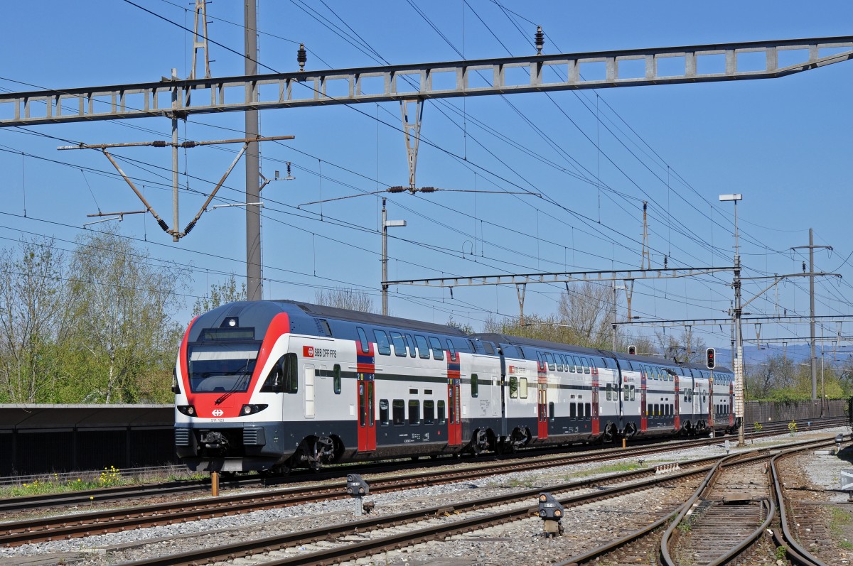 RABe 511 123 durchfährt den Bahnhof Kaiseraugst. Die Aufnahme stammt vom 19.04.2015.