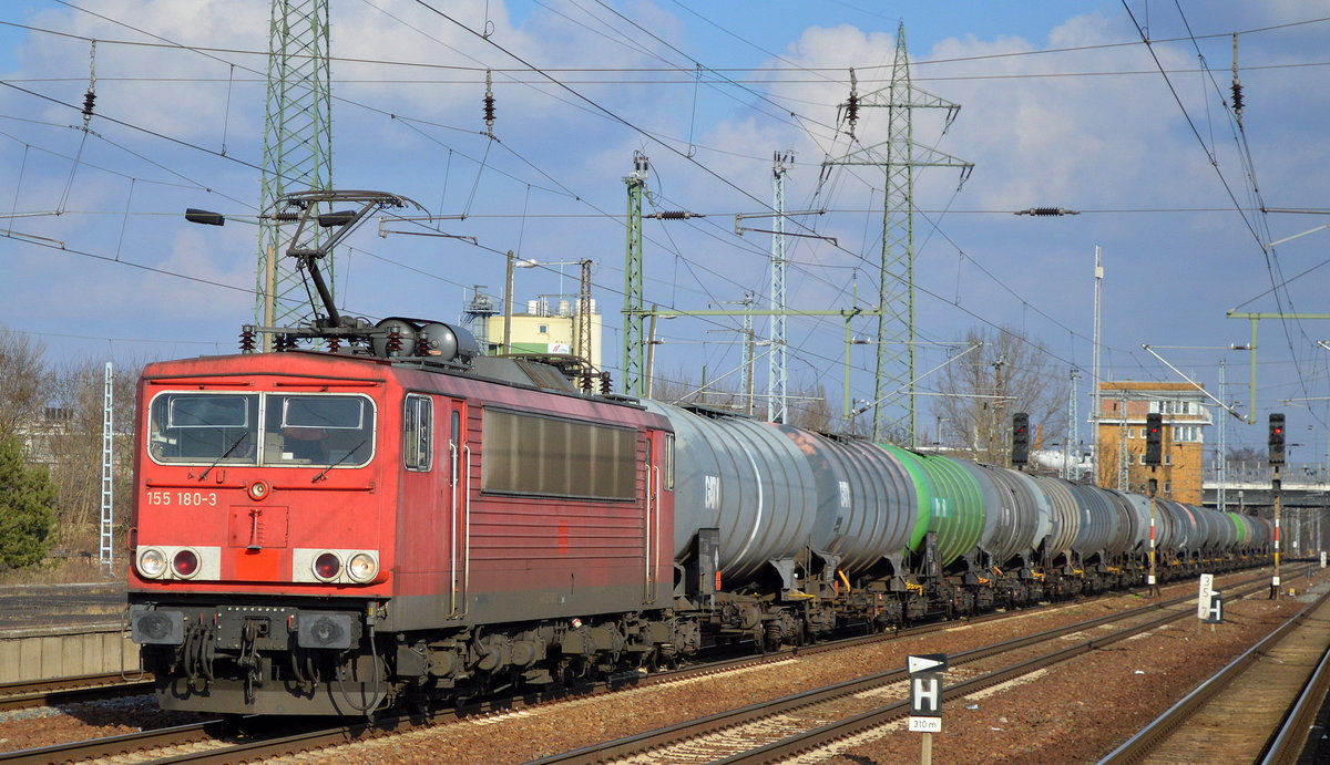 Railpool 155 180-3 mit Kesselwagenzug (Dieselkraftstoff) am 13.02.18 Bf. Flughafen Berlin-Schönefeld.