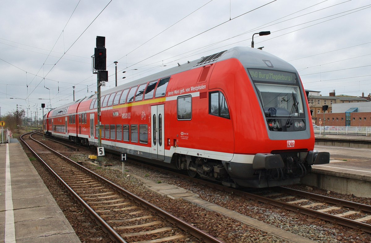 RB40 (RB16443) von Braunschweig Hauptbahnhof nach Burg(Magdeburg) fährt am 7.4.2017 aus dem Magdeburger Hauptbahnhof aus. Zuglok war 146 008.