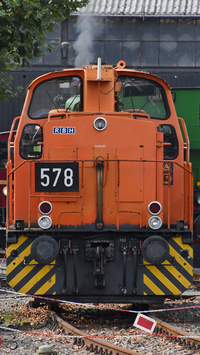 RBH  578 , eine Diesellokomotive des Herstellers Krauss-Maffei vom Typ M700C. (Eisenbahnmuseum Bochum-Dahlhausen, September 2018)