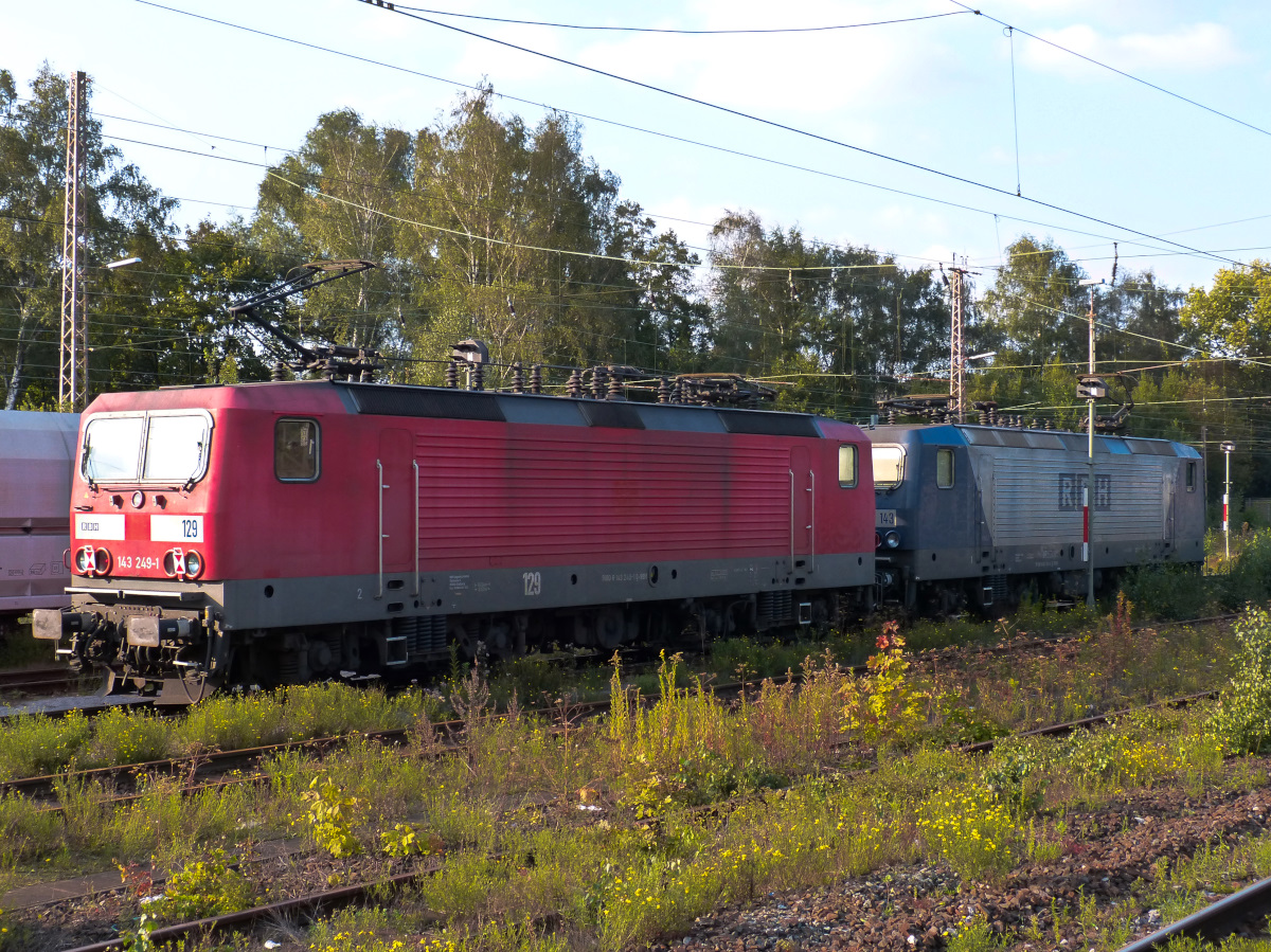 RBH129 (143 249-1) und RBH143 Gladbeck-West 03.09.2014