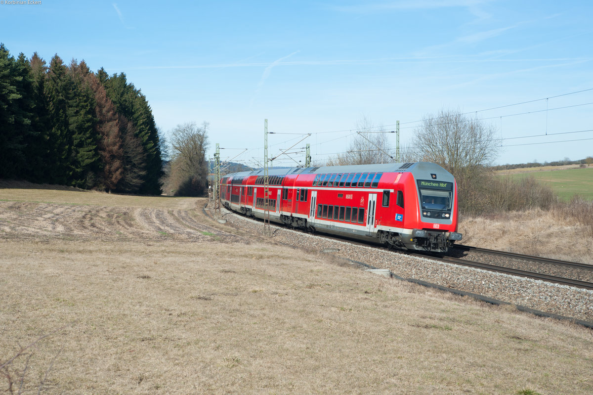 RE 4857 von Nürnberg Hbf nach München Hbf bei Sinngrün, 04.03.2017