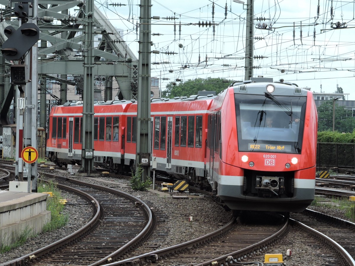 RE Köln Messe/Deutz - Trier Hbf. Köln Hbf, 26.07.2015