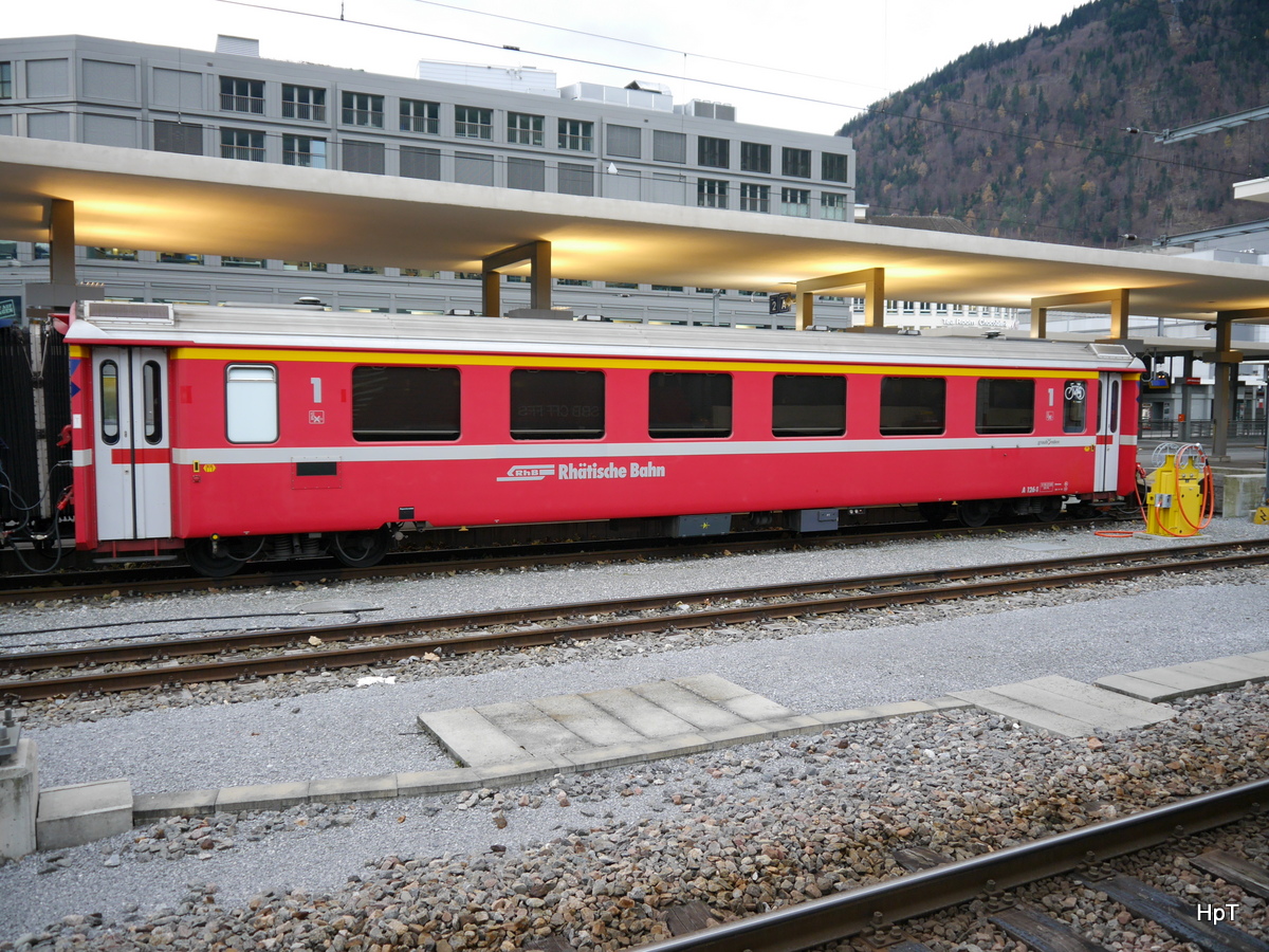 RhB - Personenwagen 1 Kl. A 1264 abgestellt im Bahnhof Chur am 25.11.2016