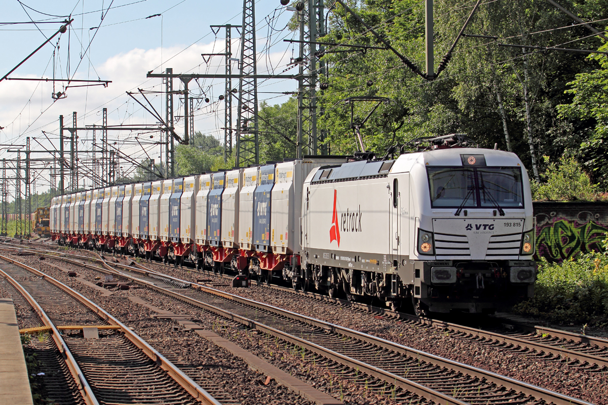 RP 193-815 unterwegs für VTG Rail Logistics mit Schüttgut-Containerzug durchfährt Hamburg-Harburg 14.6.2017
