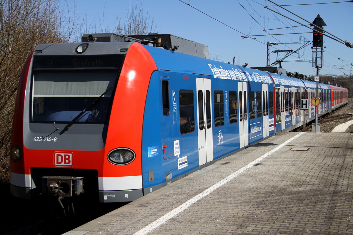 S Bahn von Ebersberg kommend erreicht Zorneding am 27.03.17.
