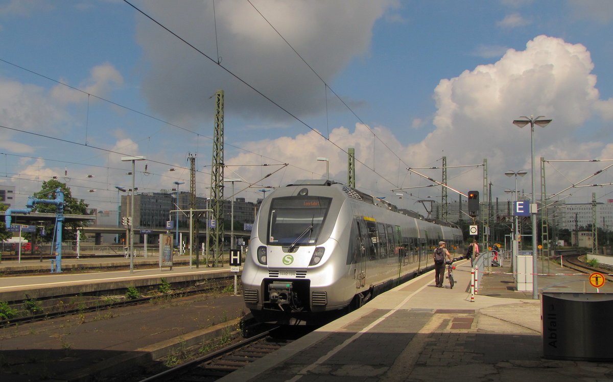 S-Bahn Mitteldeutschland 1442 134 als Leerfahrt, am 14.06.2016 in Halle (S) Hbf.