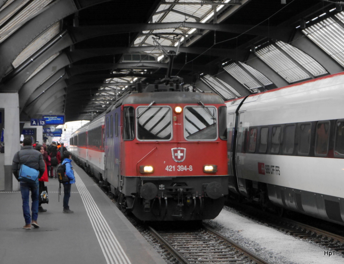 SBB - 421 394-8 bei der einfahrt im HB Zürich am 24.01.2015