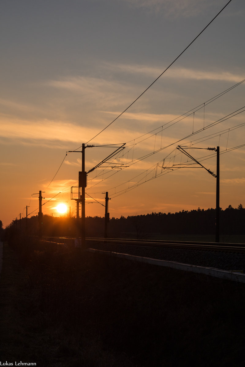 Sonnenuntergang bei Raitersaich auf der Strecke Nürnberg-Ansbach, 5.5.18