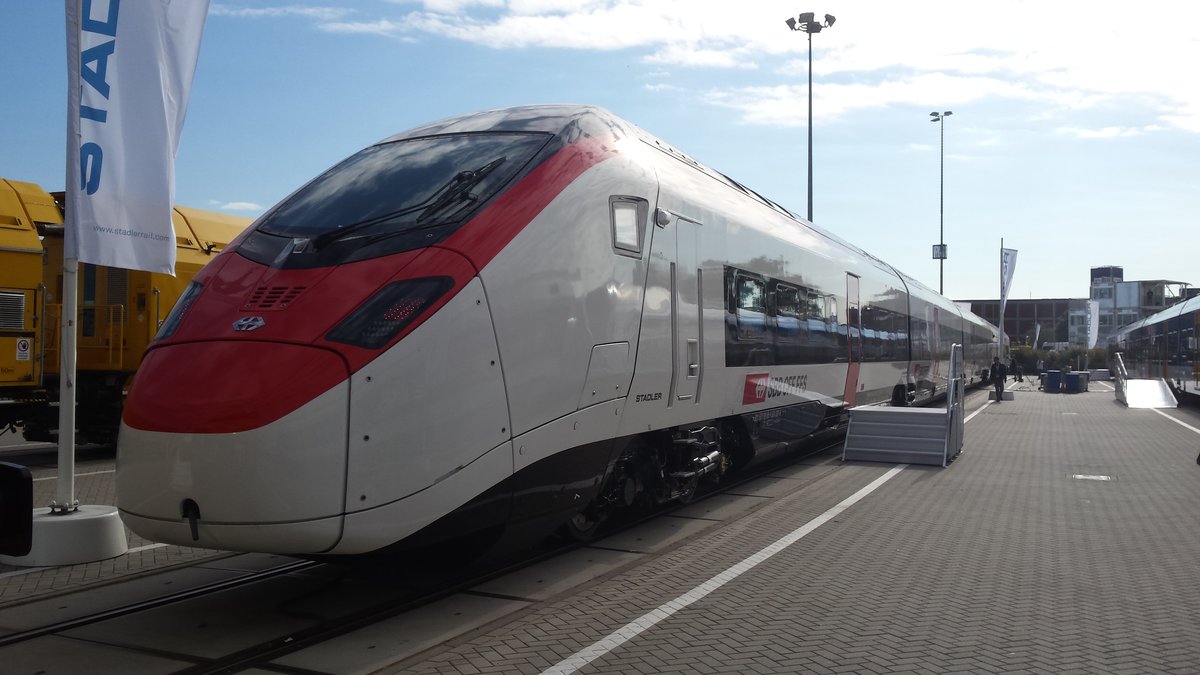 STADLER SBB CFF FFS Innotrans Berlin am Tag davor 19.09.2016