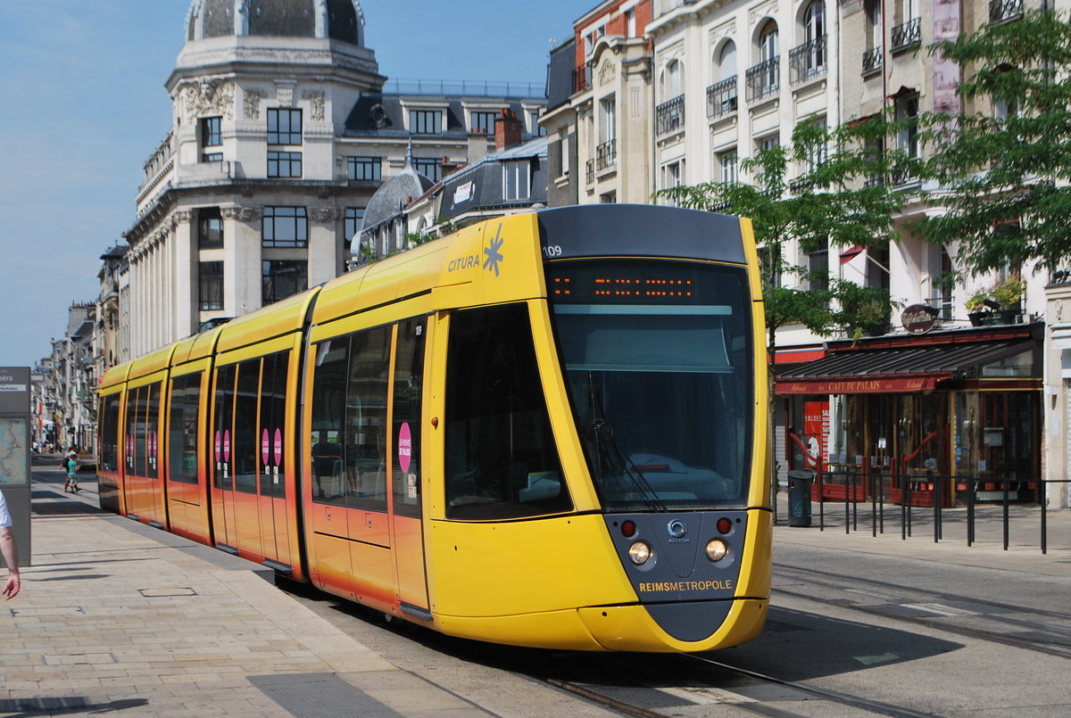 Straßenbahn der Stadt Reims. 9 Juli 2017.