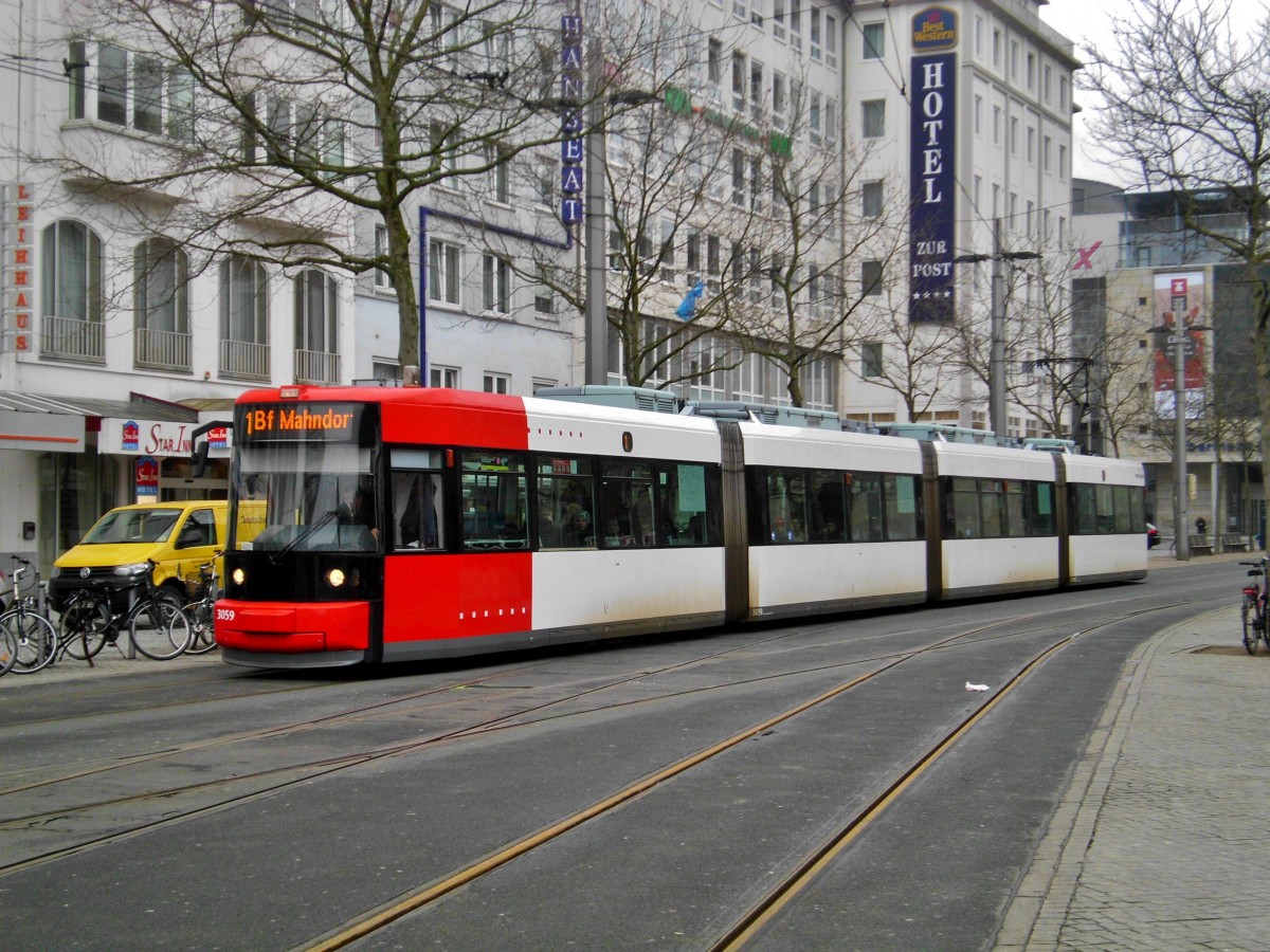 Straßenbahnlinie 1 nach Bahnhof Bremen Mahndorf am Hauptbahnhof Bremen.(01.02.2015)
