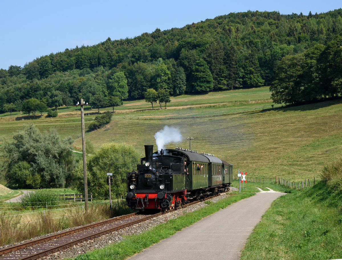 T3 930 auf dem Weg von Münsingen nach Engstingen bei Offenhausen am 18.8.2018.