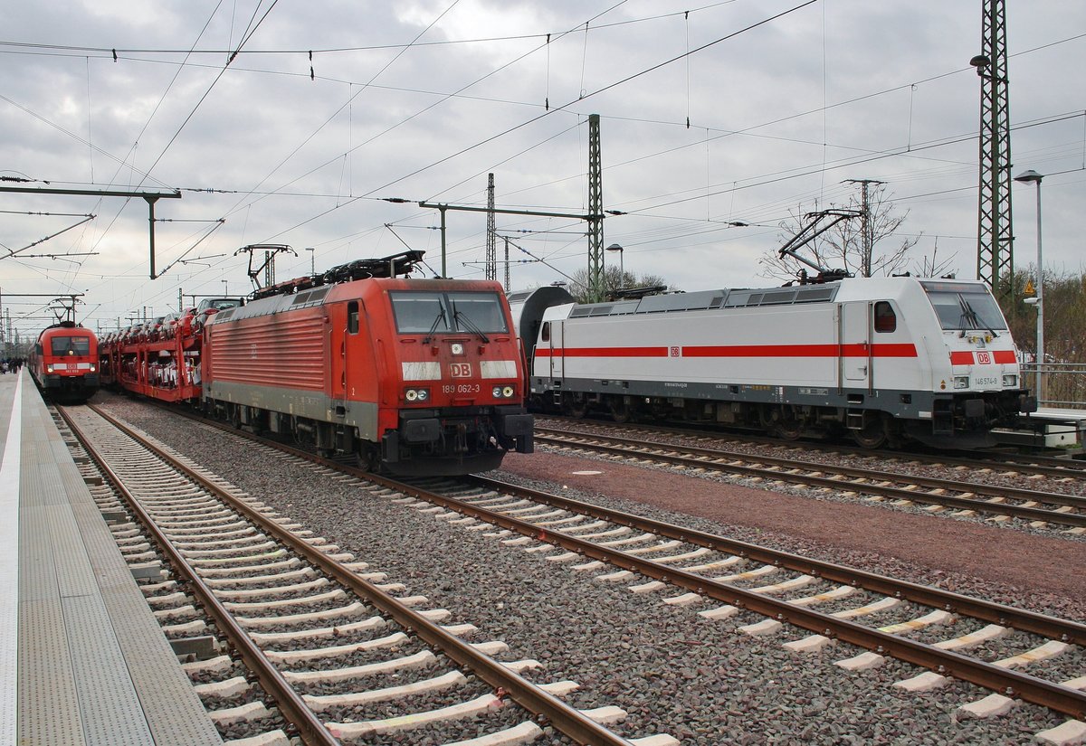 Treffen am 7.4.2017 im Magdeburger Hauptbahnhof von 182 008 mit dem RE1 (RE3119) nach Cottbus, 189 062-3 mit einem Autotransportzug und 146 574-9 mit dem IC2037 von Norrdeich Mole nach Leipzig Hauptbahnhof.