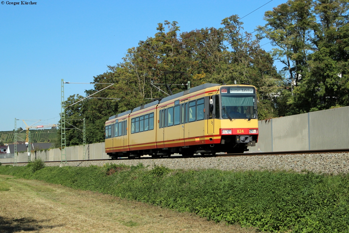 TW 824 als S9 nach Bretten bei Heidelsheim, 02.10.2015.