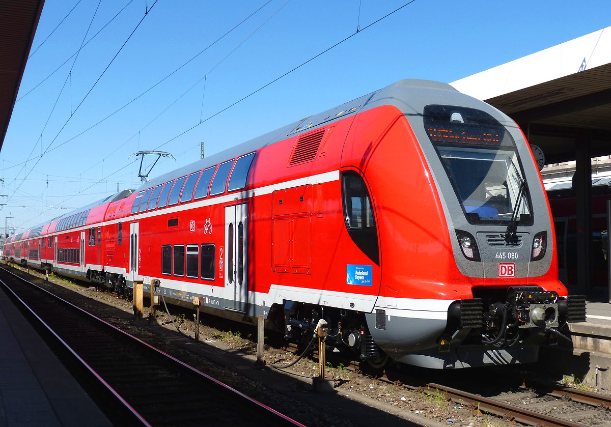 Twindex Vario 445 080 als RE nach Würzburg in Nürnberg Hbf 06.05.2018