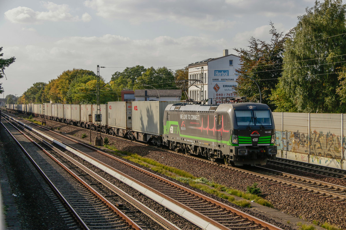 TXL 193 265 mit Containerzug in Hamburg Hausbruch, am 20.09.2018.
