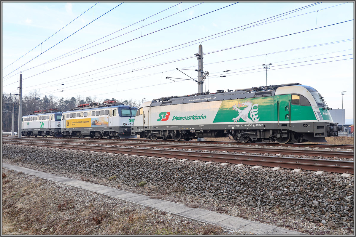 Von Alt bis neu wartet so einiges in Werndorf auf weiter Dienste. 
1042iger und 1216.960 an diesem 20.02.2019