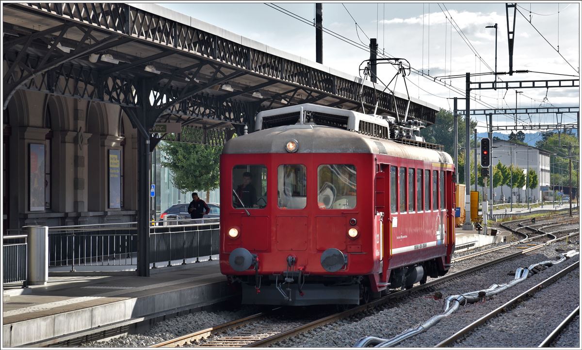 Während des montäglichen Unterhaltsfensters des BDeh 3/6 25, kommt ABDeh 2/4 23 zum Einsatz auf der Rorschach-Heiden-Bergbahn. Die RHB-Züge fahren fast ausnahmslos ab Gleis 1 in Rorschach. (11.09.2017)