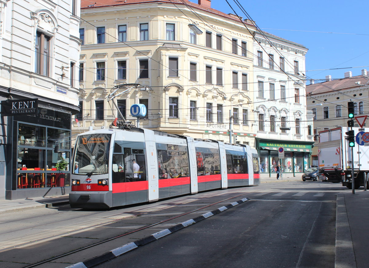 Wien Wiener Linien SL 10 (A1 96) XIV, Penzing, Reinlgasse / Hütteldorfer Straße am 29. Juni 2017. 