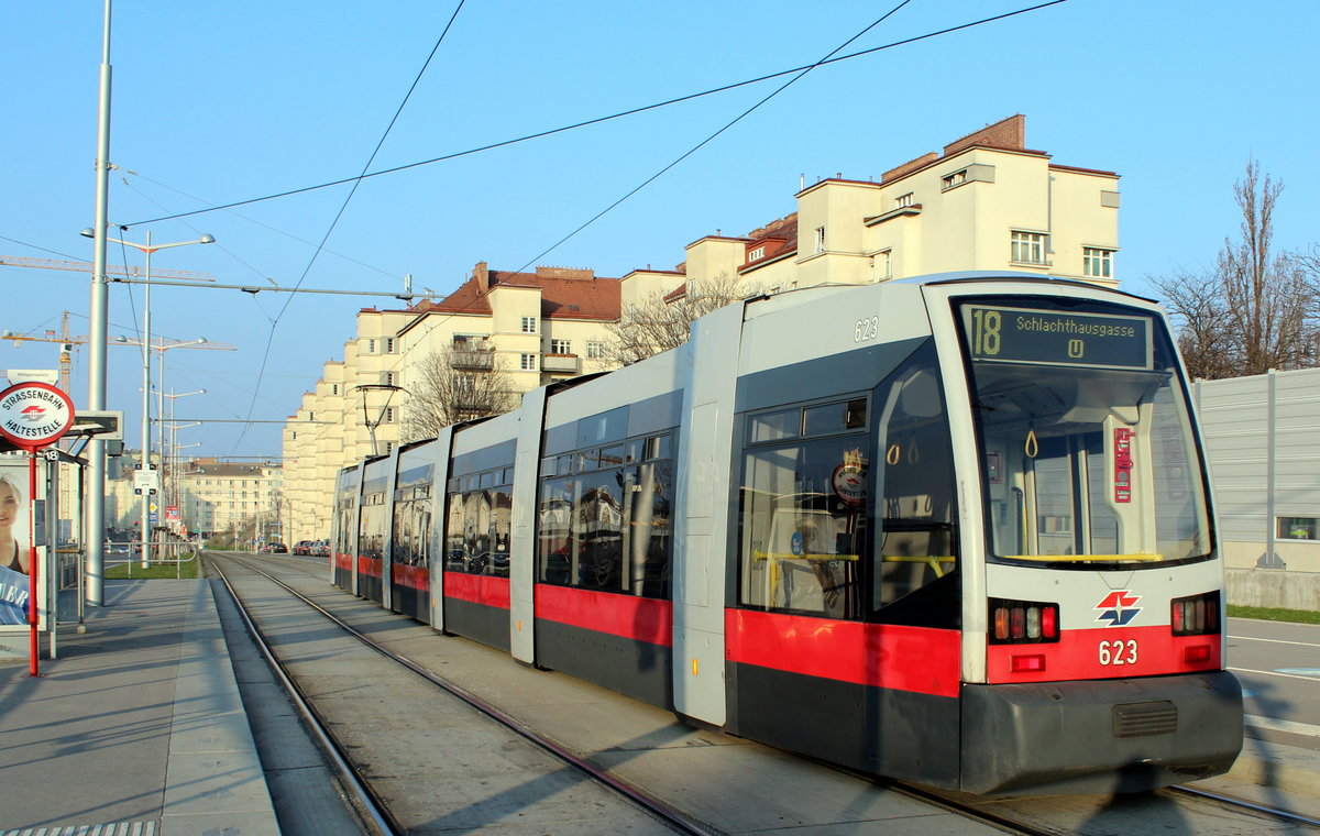 Wien Wiener Linien SL 18 (B 623) III, Landstraßer Hauptstraße (Hst. Wildgansplatz) am 20. März 2016.