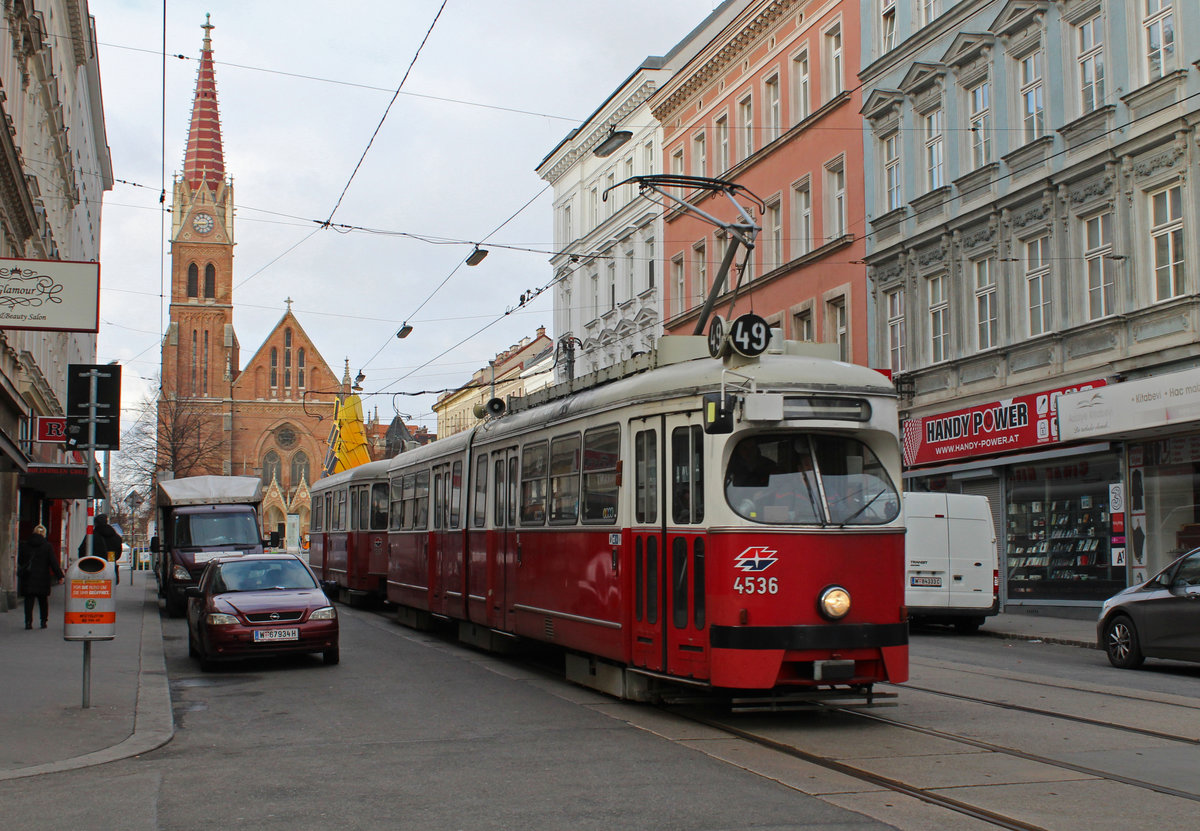 Wien Wiener Linien SL 49 (E1 4536 + c4 1337 (Bombardier-Rotax, vorm. Lohnerwerke, 1974 bzw. 1975)) XV, Rudolfsheim-Fünfhaus, Rudolfsheim, Preysinggasse am 12. Feber / Februar 2019.