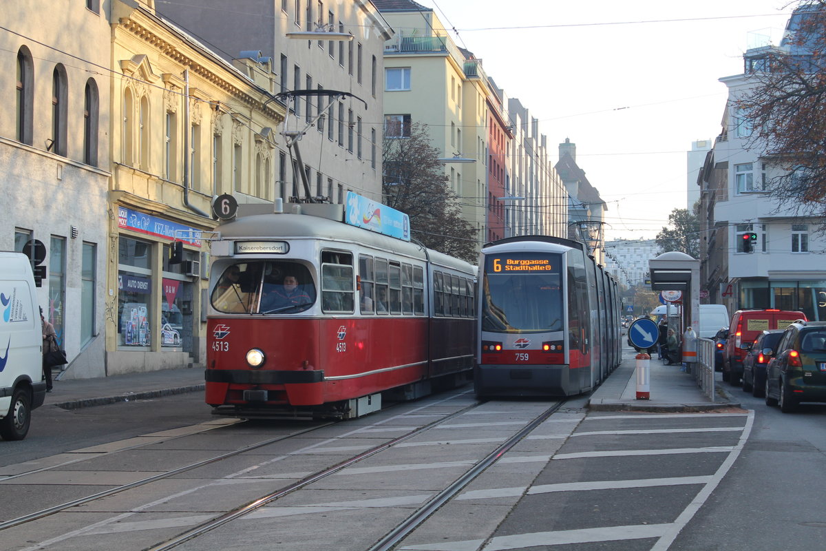 Wien Wiener Linien SL 6 (E1 4513 / B1 759) X, Favoriten, Absberggasse am 19. Oktober 2017.