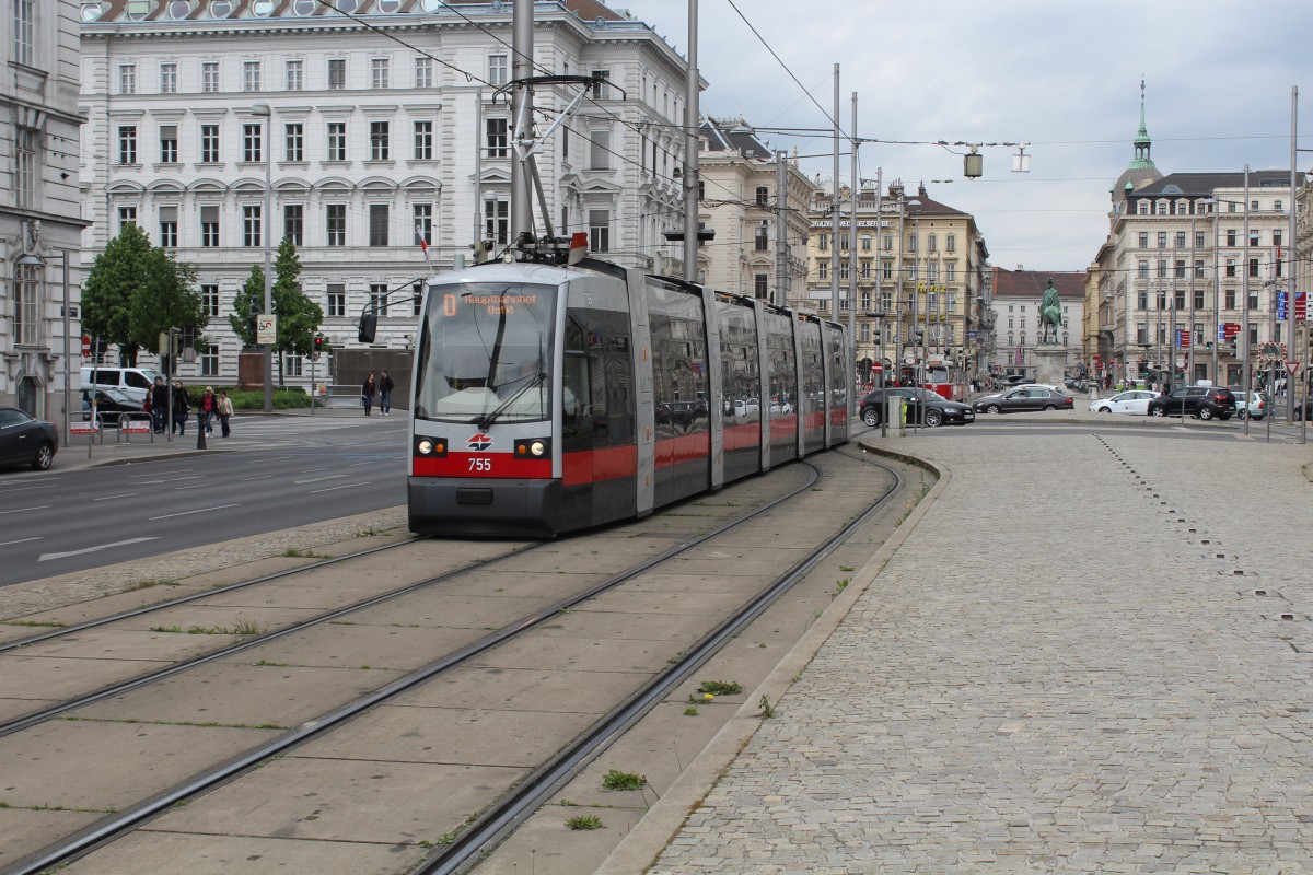 Wien Wiener Linien SL D (B1 755) Schwarzenbergplatz / Lothringerstraße am 1. Mai 2015.