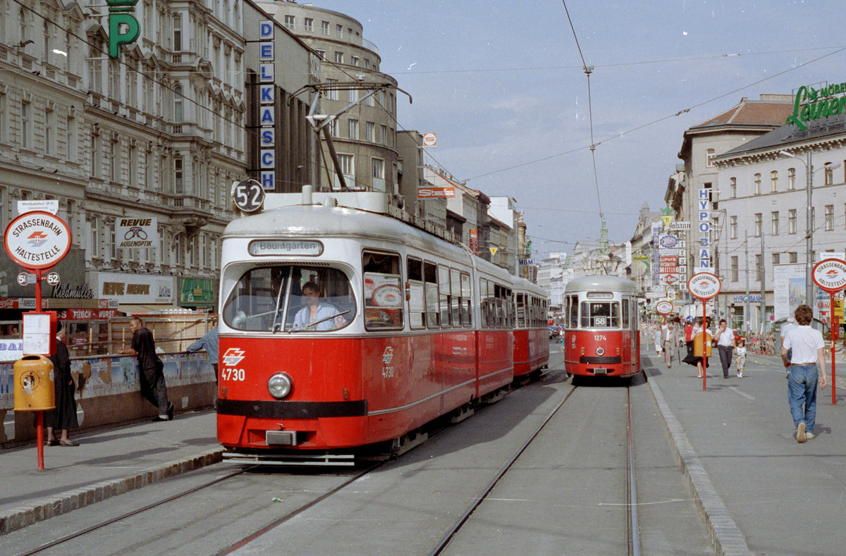 Wien WVB SL 52 (E1 4730) / SL 58 (c3 1274) Mariahilfer Straße (Hst. Westbahnhof) im Juli 1992. - Scan von einem Farbnegativ. Film: Kodak Gold 200. Kamera: Minolta XG-1.