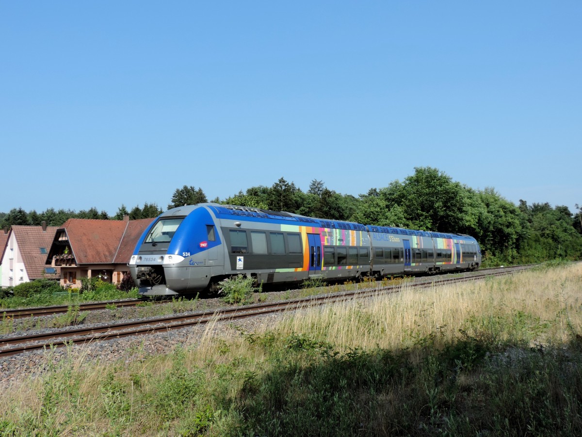 Wimmenau 17.07.2015 : TER Strassburg - Sarreguemines mit XGC 76534...