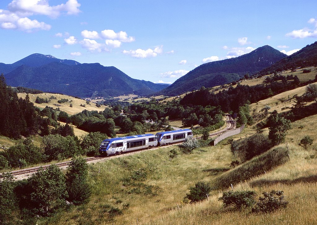 x73619 + x73..., Col de la Croix Haute, 12.07.2004, ter 85672.