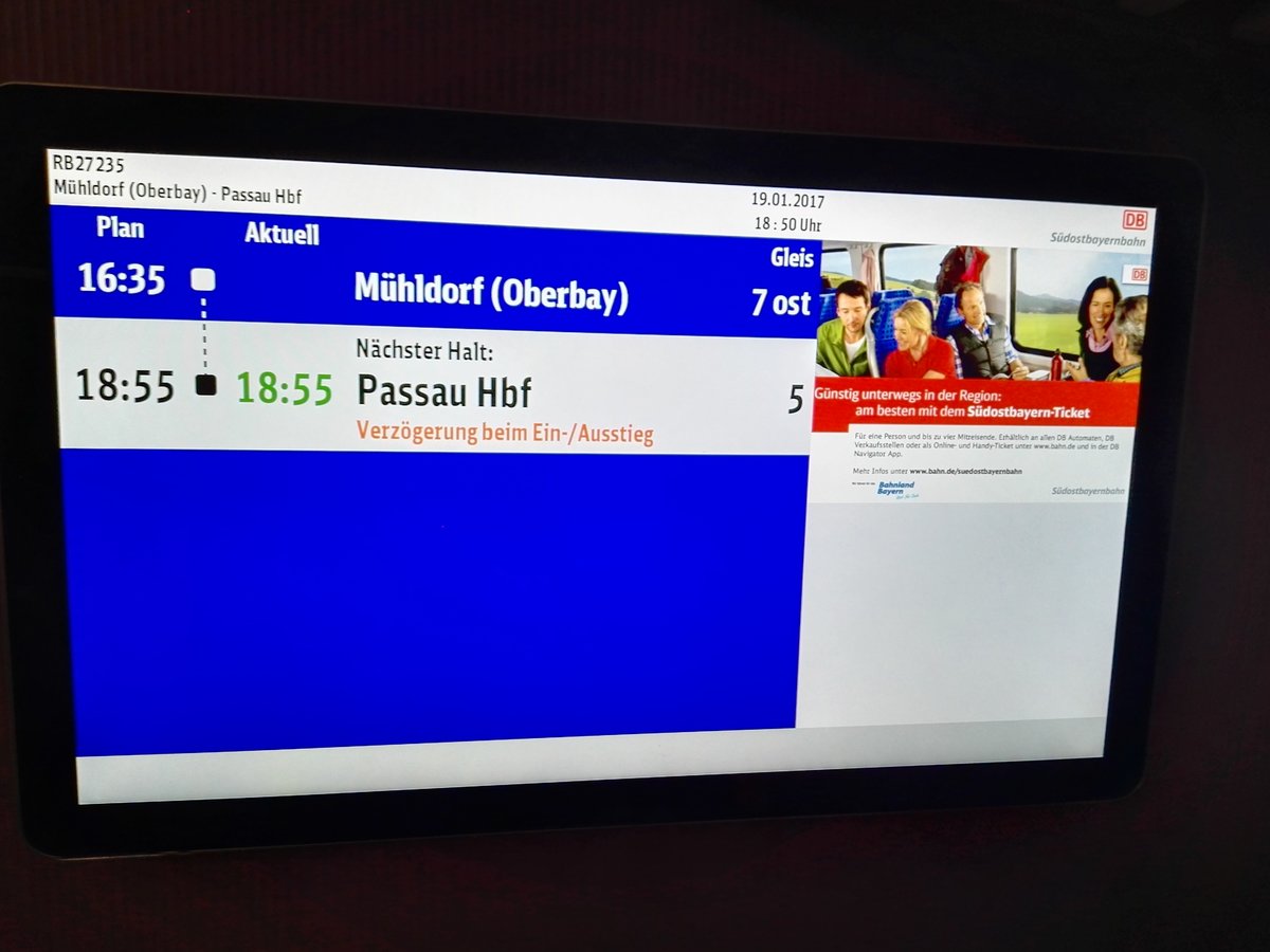Zugzielanzeige in der Regionalbahn (nachgerüstete Monitore  im BR 628/928) Mühldorf - Passau 19.01.2017