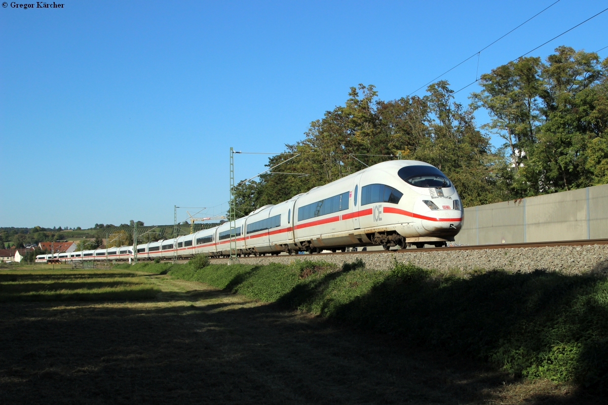 Zwei BR 403 als ICE 519 (Dortmund-Stuttgart) bei Heidelsheim, 02.10.2015.