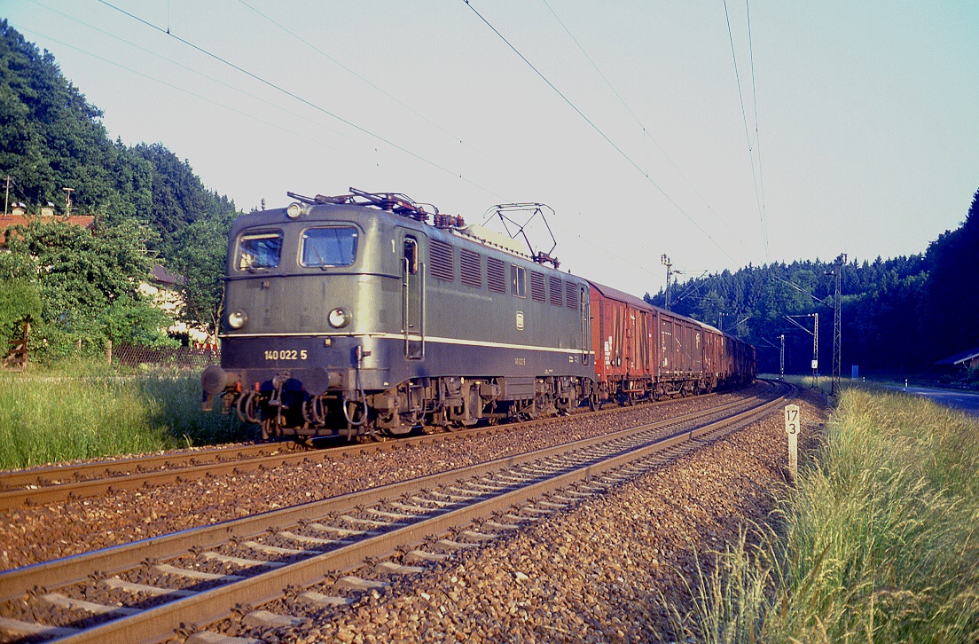 140 022 bei Bad Endorf, 27.06.1984.
