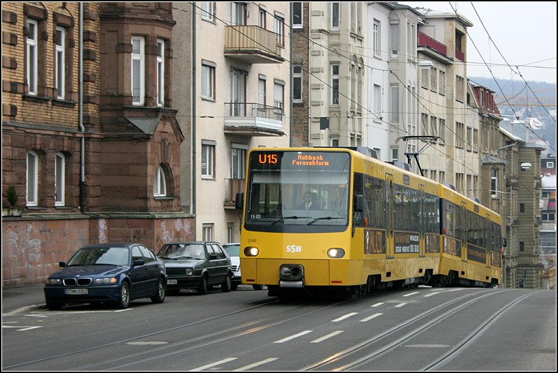 . Der steilste Abschnitt ist geschafft -

Wagen 3346 in der Haußmannstraße. 

26.12.2007 (M)