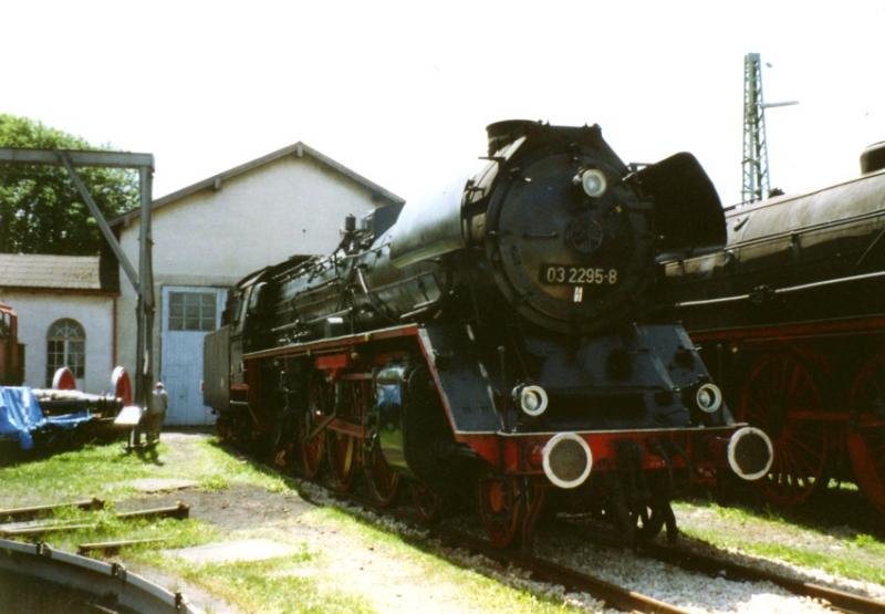 03 295 zu den Rieser Dampftagen in Nrdlingen 25.05.03