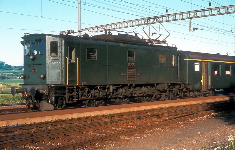 10225  Hendschiken  25.05.82