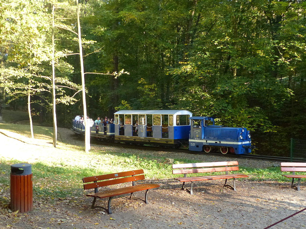 http://www.bahnbilder.de/bilder/1024/1121320.jpg