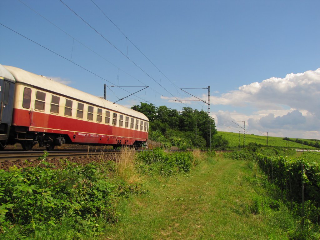 http://www.bahnbilder.de/bilder/1024/612119.jpg
