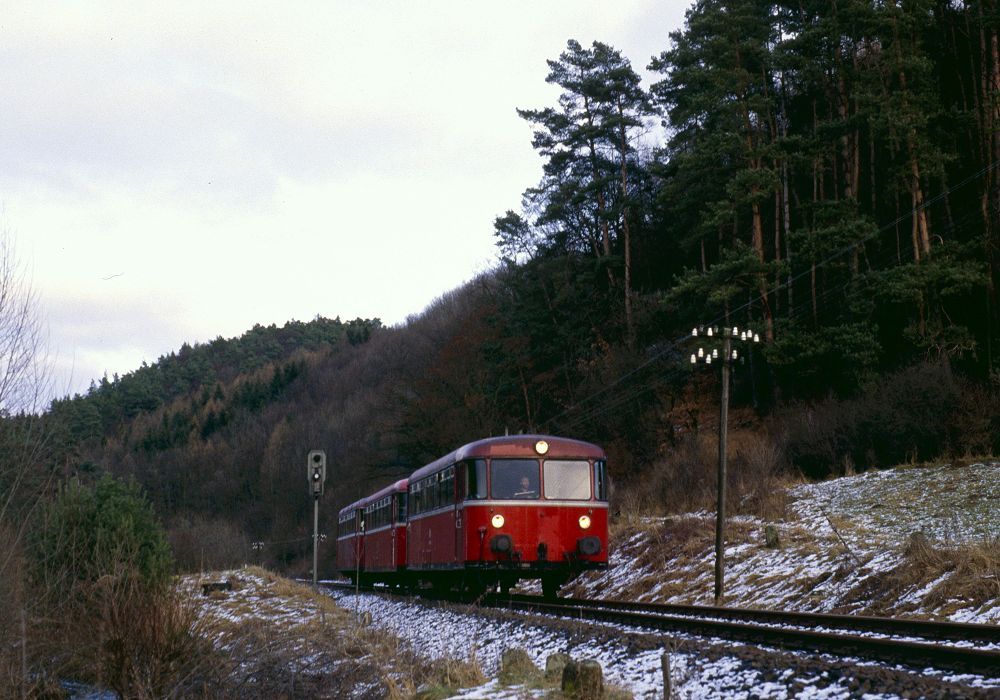 http://www.bahnbilder.de/bilder/1024/646056.jpg