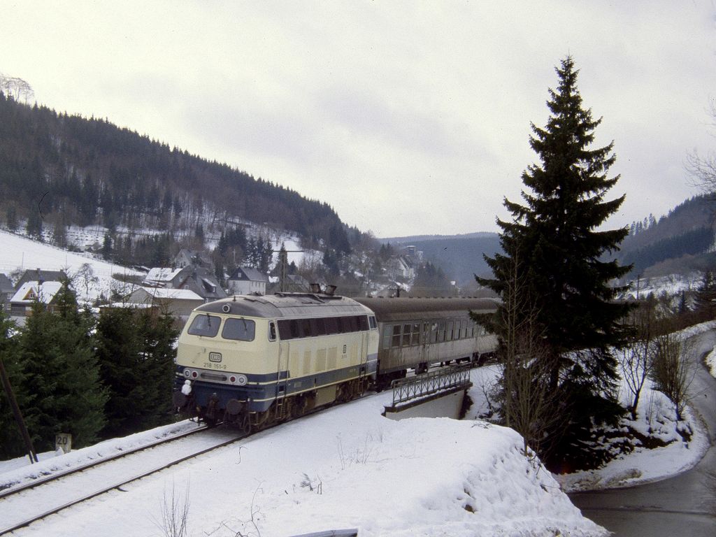 http://www.bahnbilder.de/bilder/1024/659859.jpg