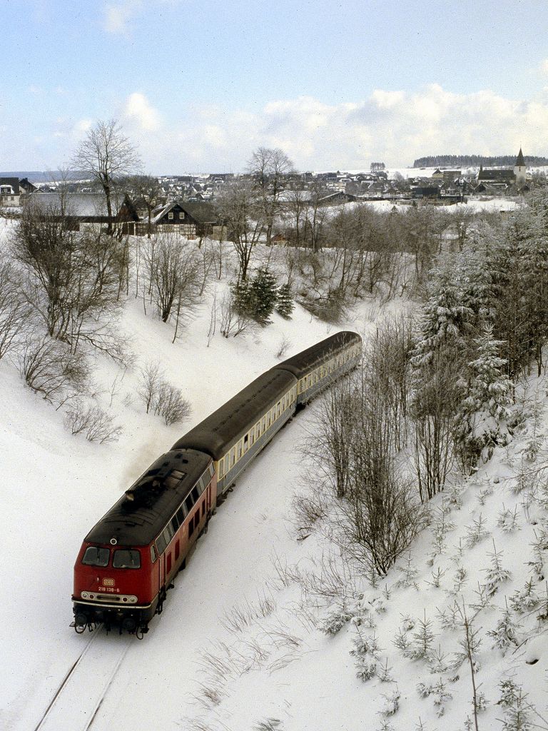 http://www.bahnbilder.de/bilder/1024/660108.jpg