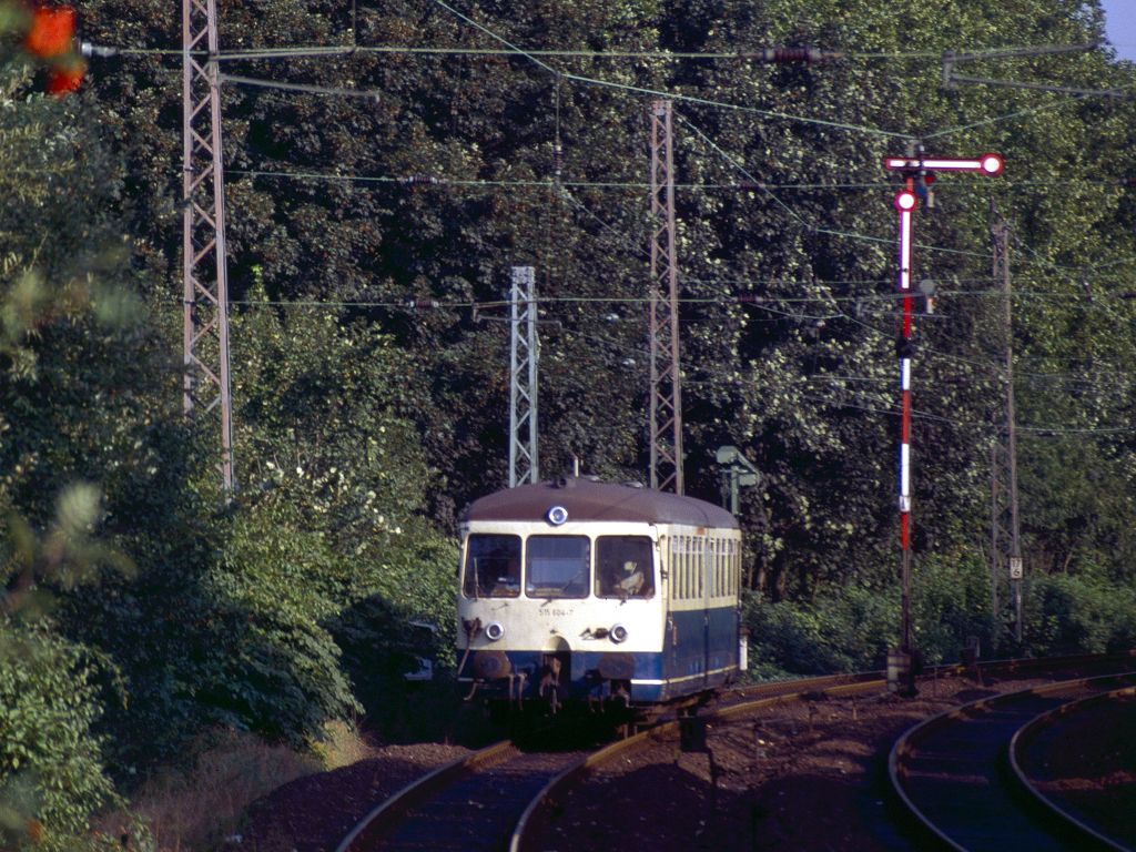 http://www.bahnbilder.de/bilder/1024/671329.jpg