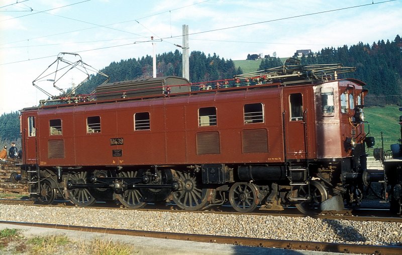 10439 Biberbrugg 04.11.79  