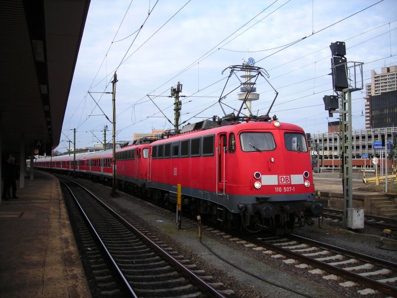 110 507 und 110 489 in Hannover HBF am 22.1.09