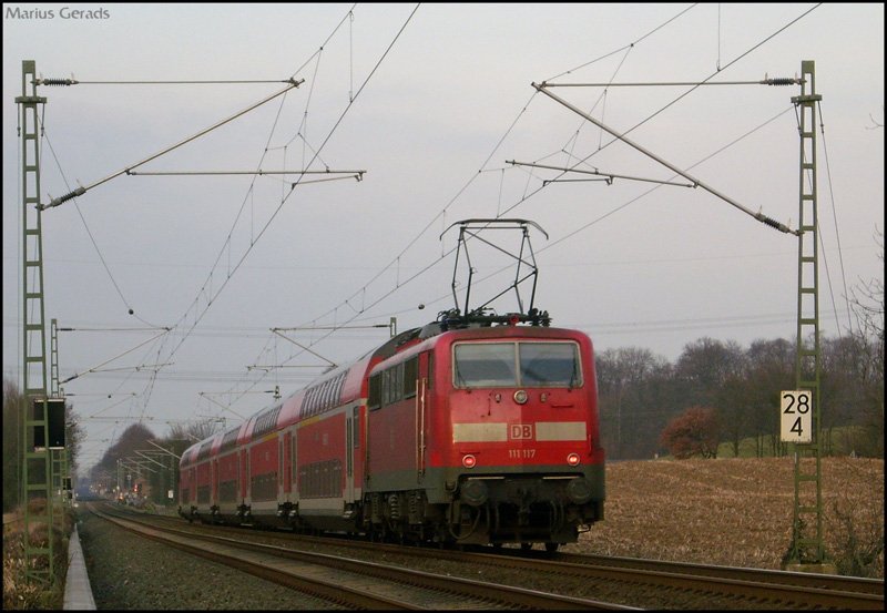 111 117 schiebt ihren RE10431 richtung Dortmund 13.3.2009