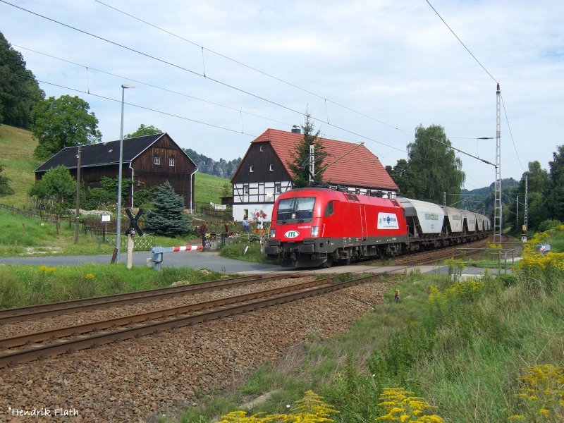 1116 233-6 der ITL am wohl klassischstem Fotomotiv der Elbtalbahn in Rathen, Ortsteil Strand. Datum: 18.08.08