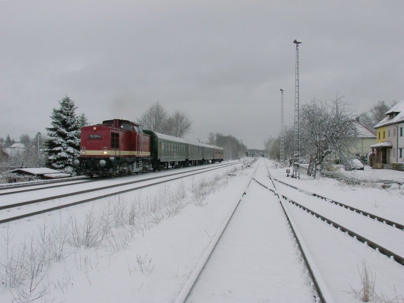 112 331-4 bei Winterwetter am 21.03.2008 (Karfreitag) in Bischofswerda